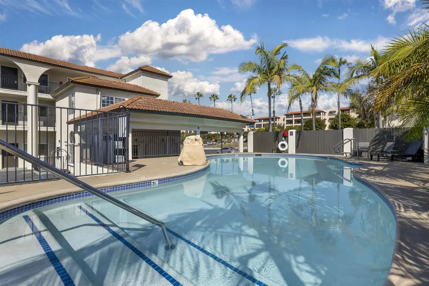 Mission Bay Inn San Diego OUTDOOR_POOL