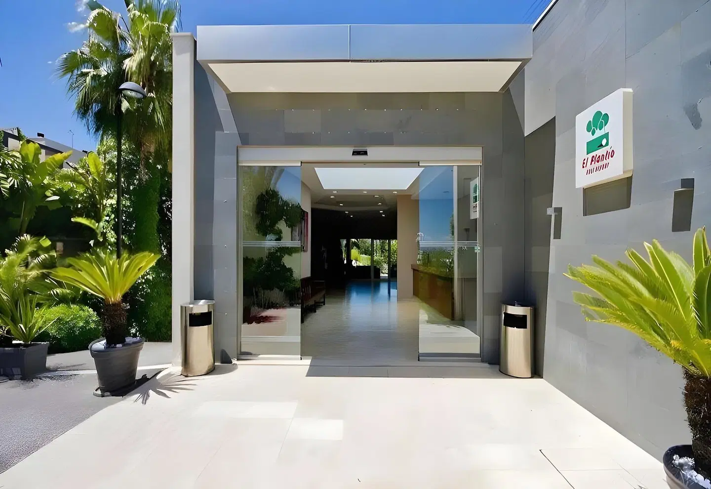 El Plantio Golf Resort EXTERIOR
