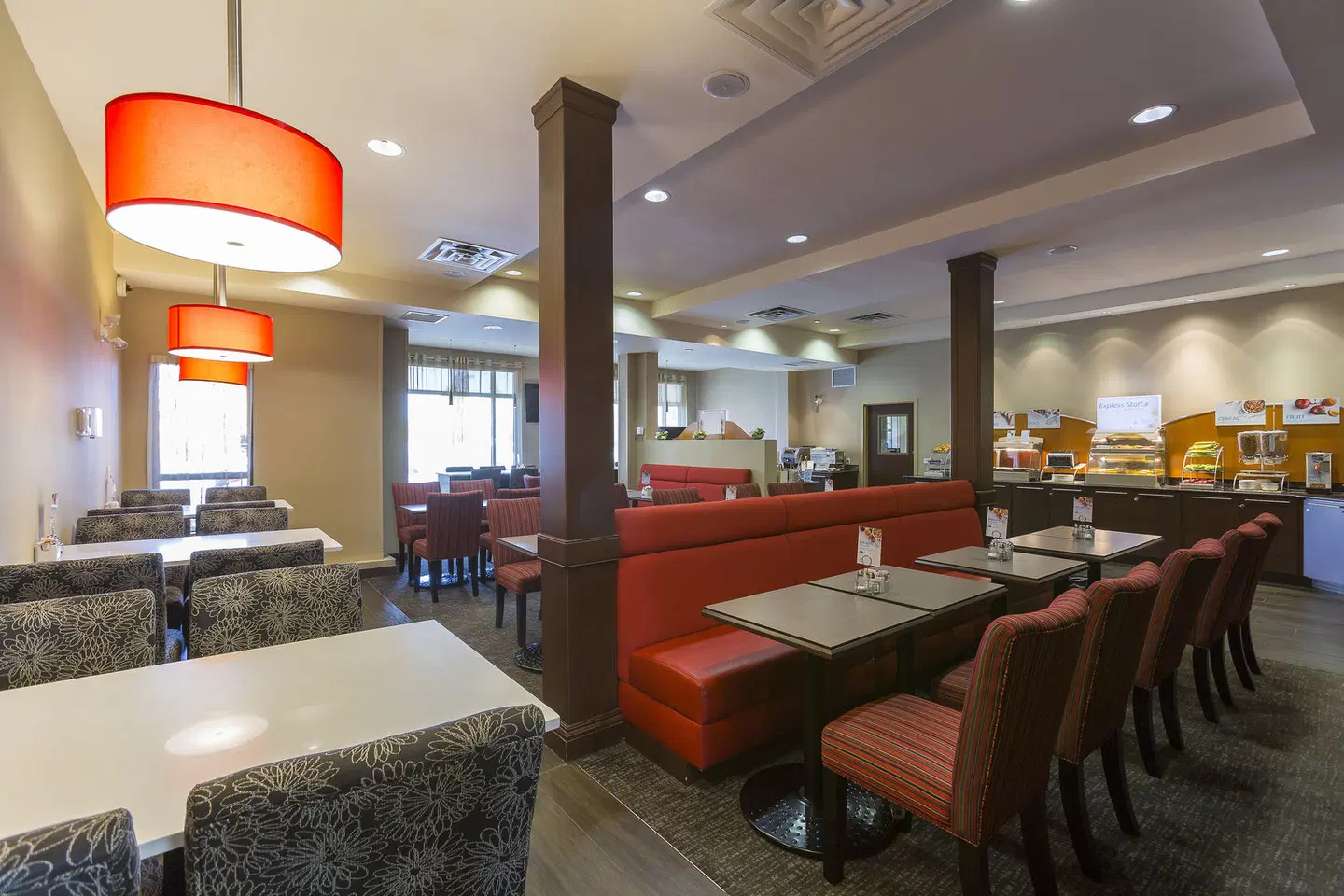 Holiday Inn Express & Suites Riverport Richmond by IHG LOUNGE_LOBBY