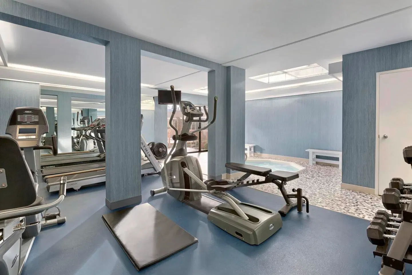 Coast Discovery Inn SPORTS_AND_LEISURE