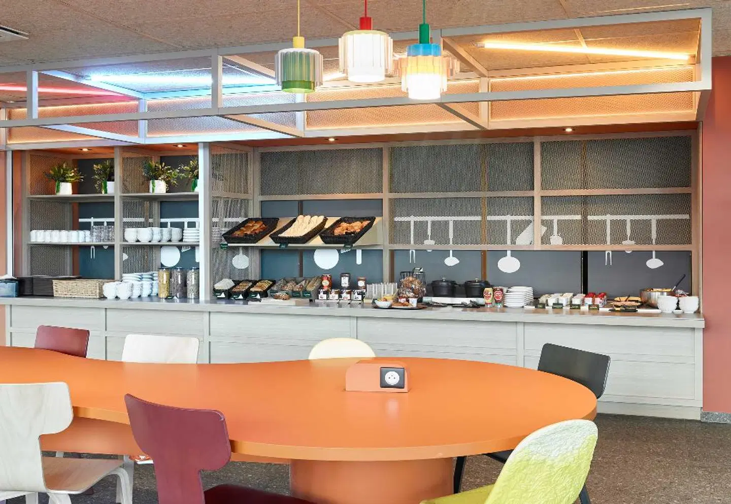 B&B Hotel Marne-La-Vallée Val D'Europe Bar