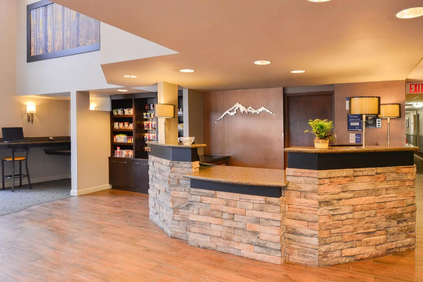 Best Western Plus Peak Vista Inn & Suites LOUNGE_LOBBY