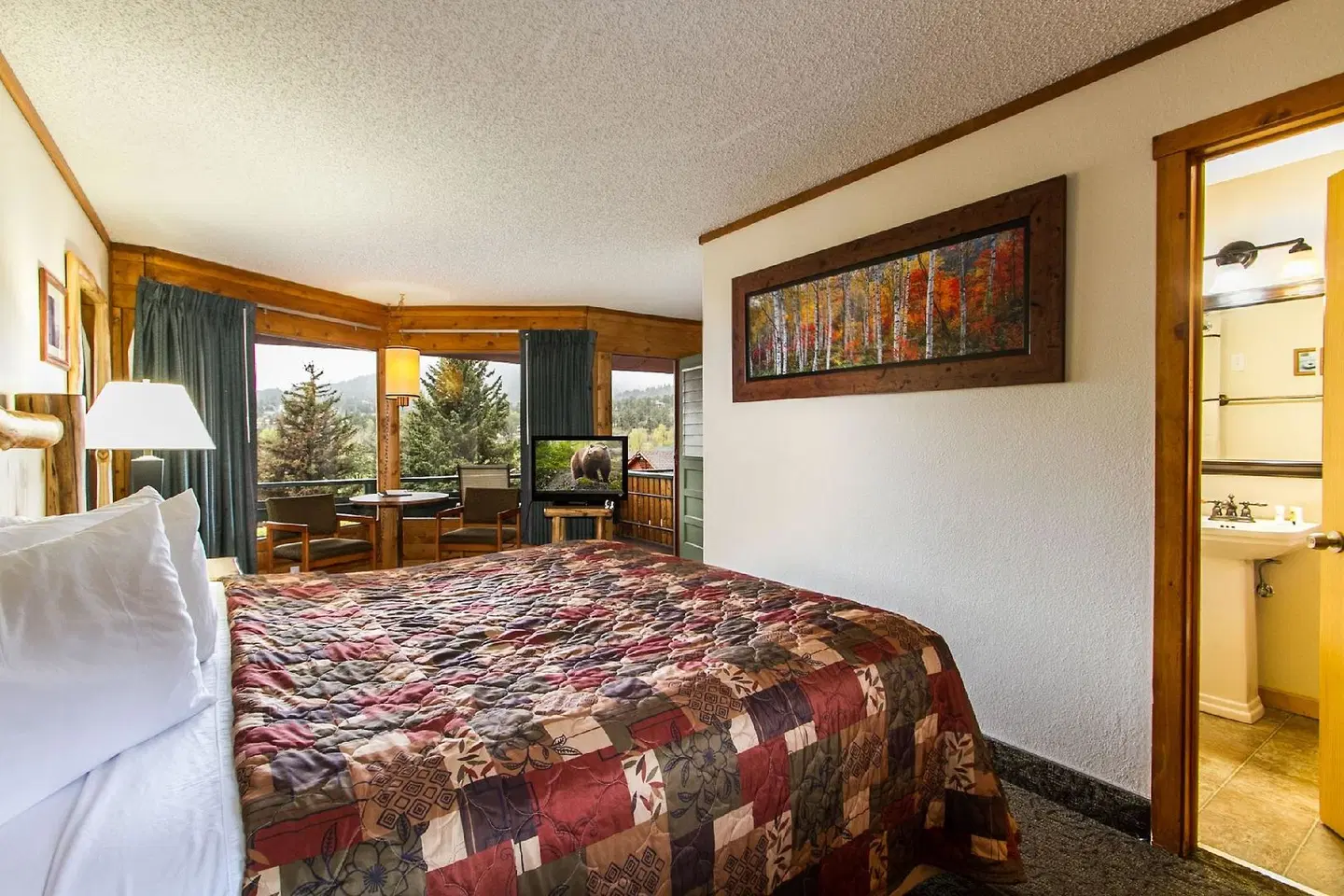 Discovery Lodge ROOM_EXAMPLE