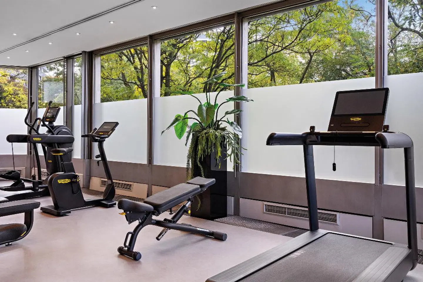 Leonardo Royal Hotel Frankfurt SPORTS_AND_LEISURE
