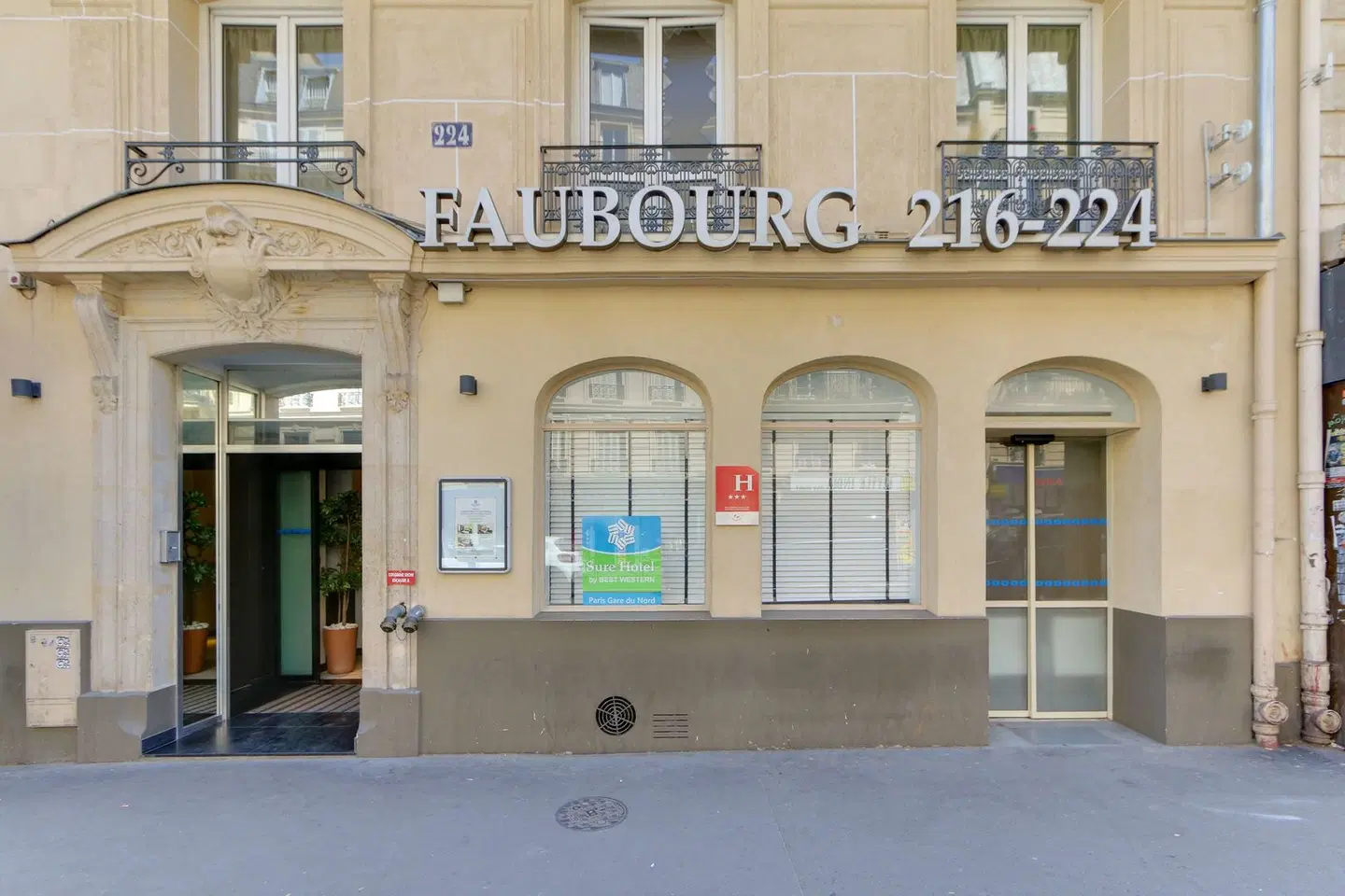 Sure Hotel by Best Western Paris Gare du Nord EXTERIOR