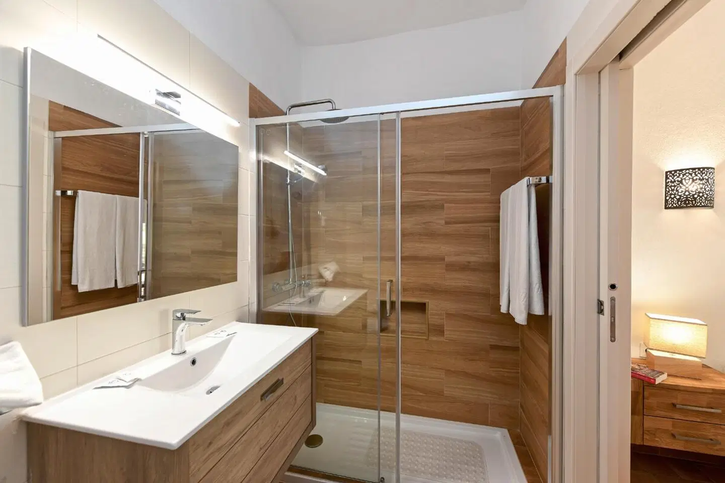 Pedras da Rainha Badezimmer