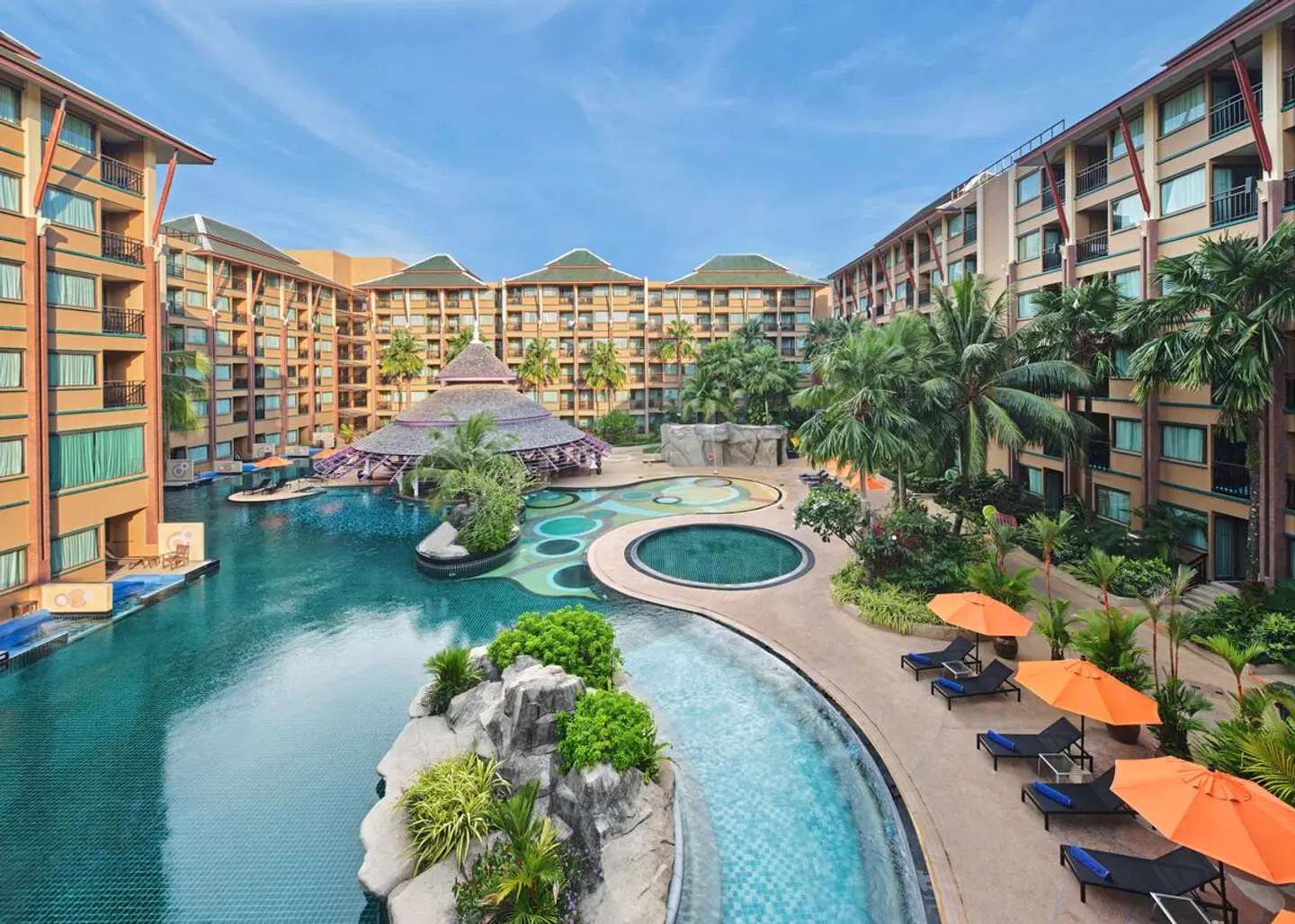 Novotel Phuket Vintage Park Resort EXTERIOR