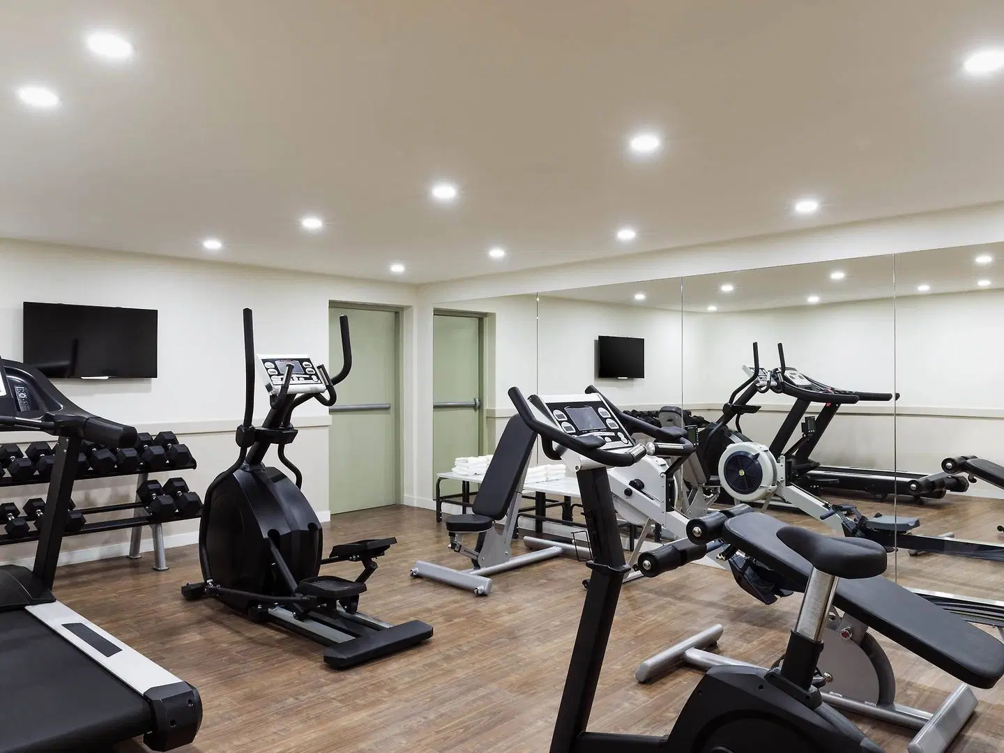 Aparthotel Adagio La Défense Courbevoie SPORTS_AND_LEISURE