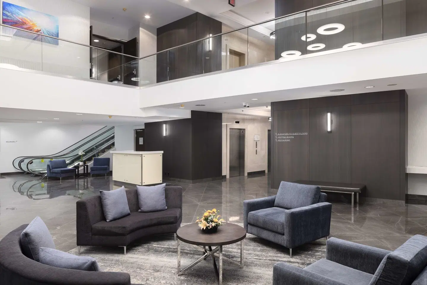 Hilton Vancouver Metrotown LOUNGE_LOBBY