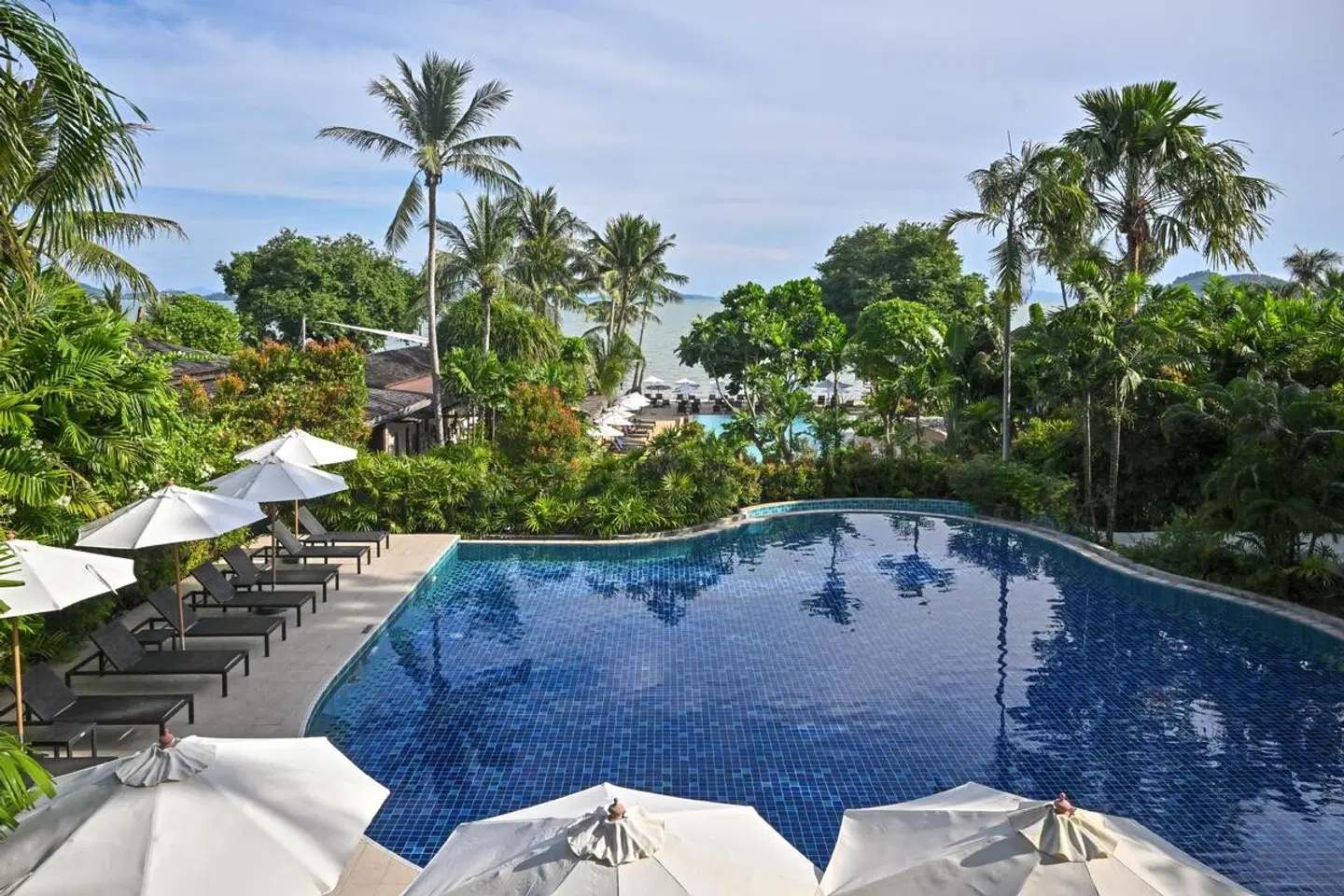 Barceló Coconut Island OUTDOOR_POOL