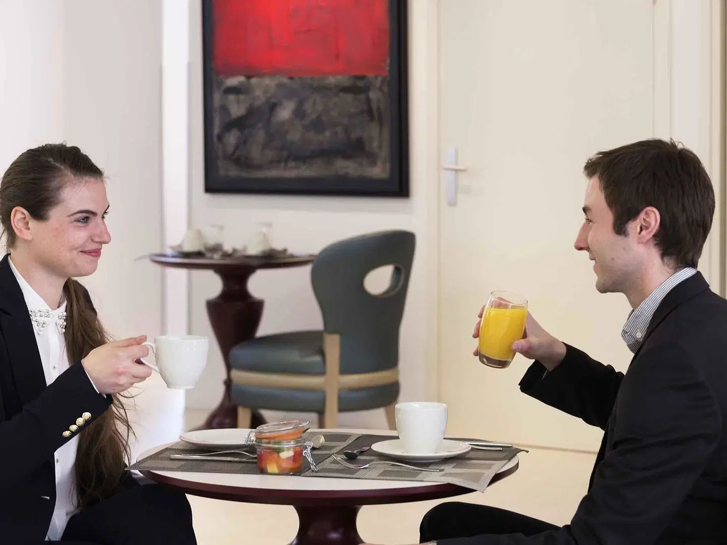 Mercure Paris Levallois Perret Hotel PEOPLE