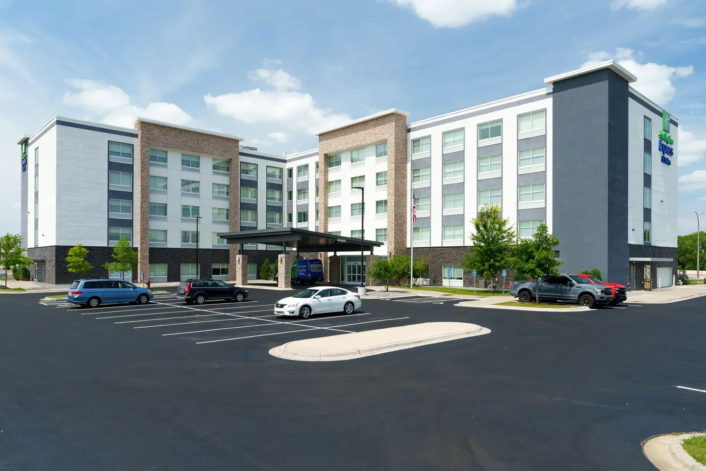 Holiday Inn Express & Suites Mall of America - MSP Airport by IHG EXTERIOR