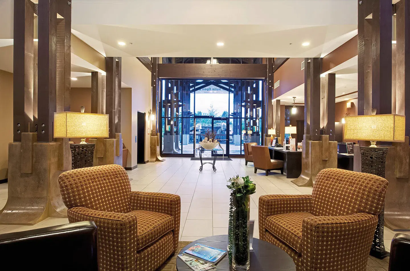 Sunrise Ridge Waterfront Resort LOUNGE_LOBBY