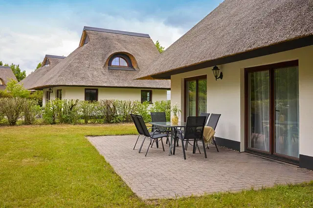 Van der Valk Resort Linstow - Ferienhäuser Terrasse