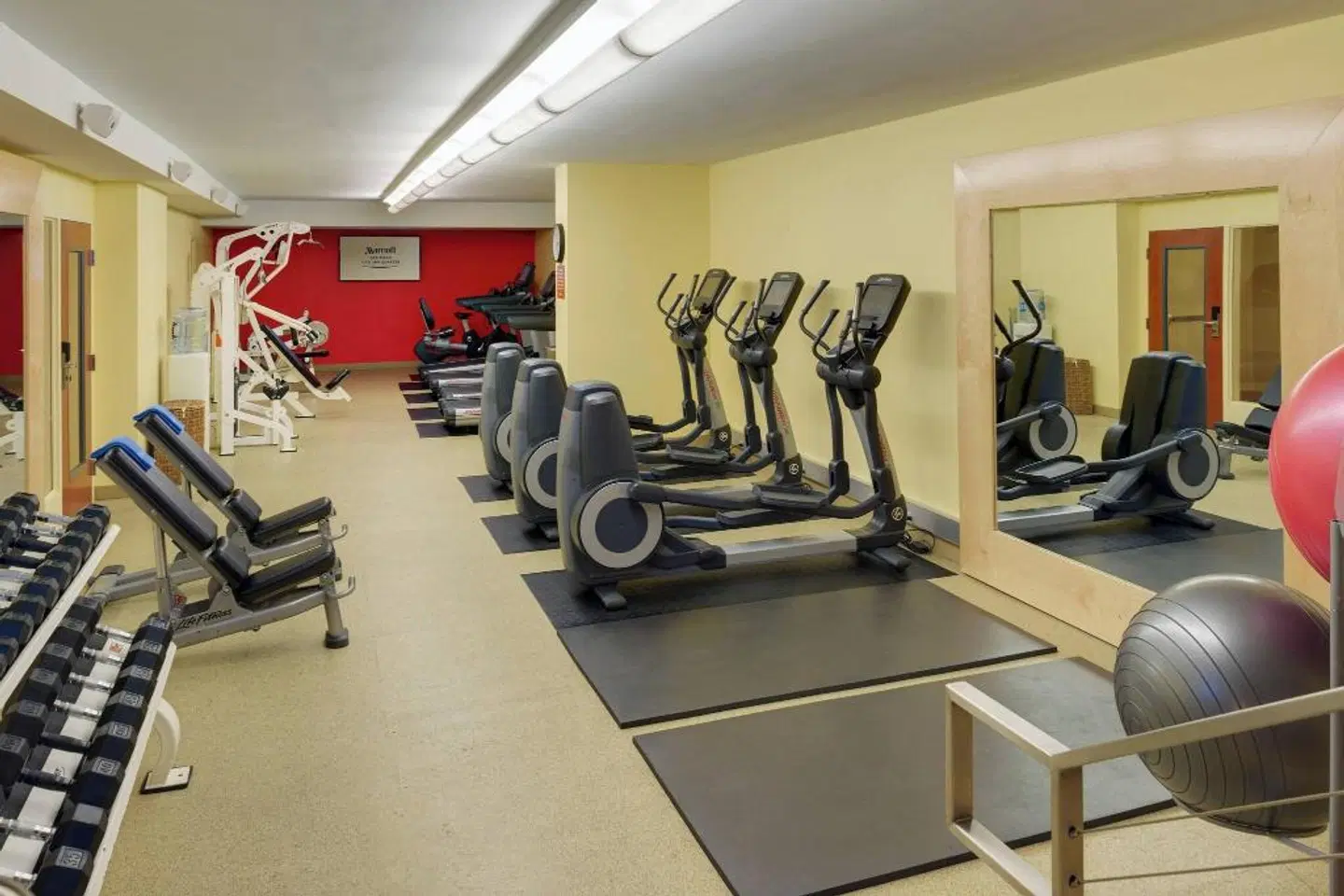 San Diego Marriott Gaslamp Quarter SPORTS_AND_LEISURE
