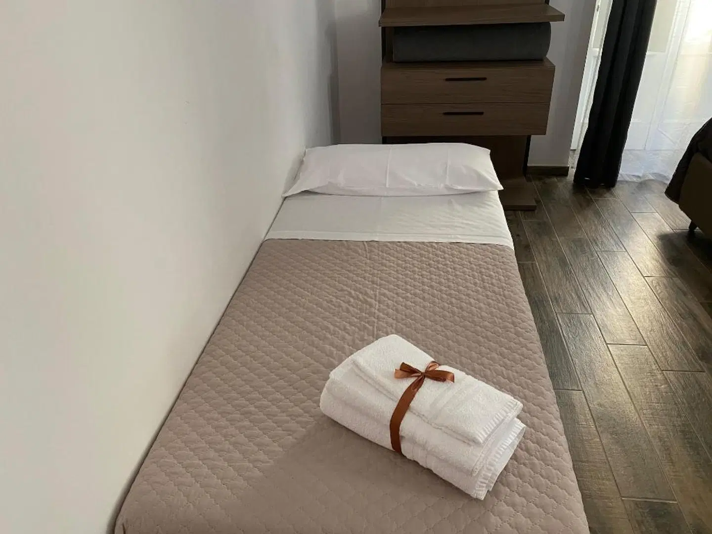Holiday Guesthouse ROOM_EXAMPLE