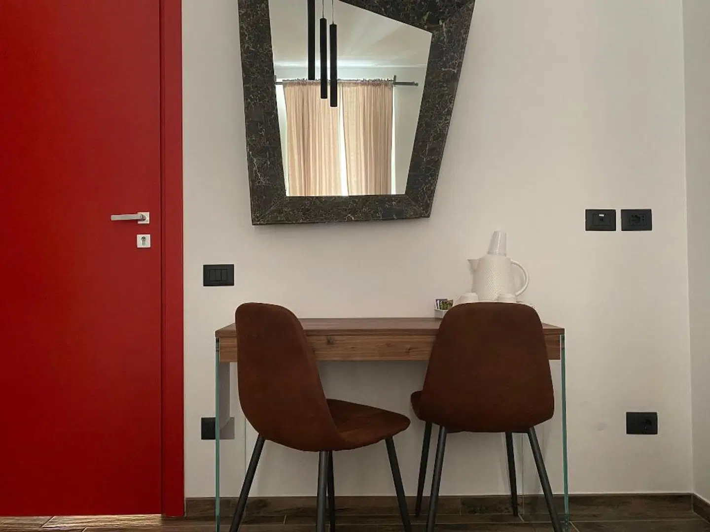 Holiday Guesthouse ROOM_EXAMPLE
