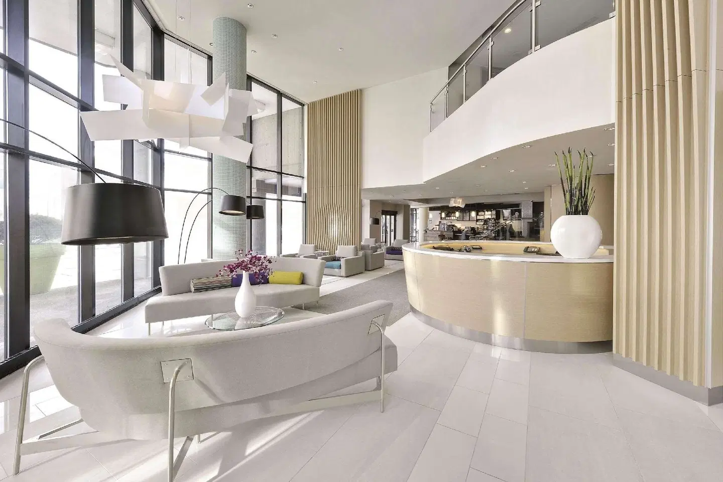 Radisson Blu Toronto Downtown Bar