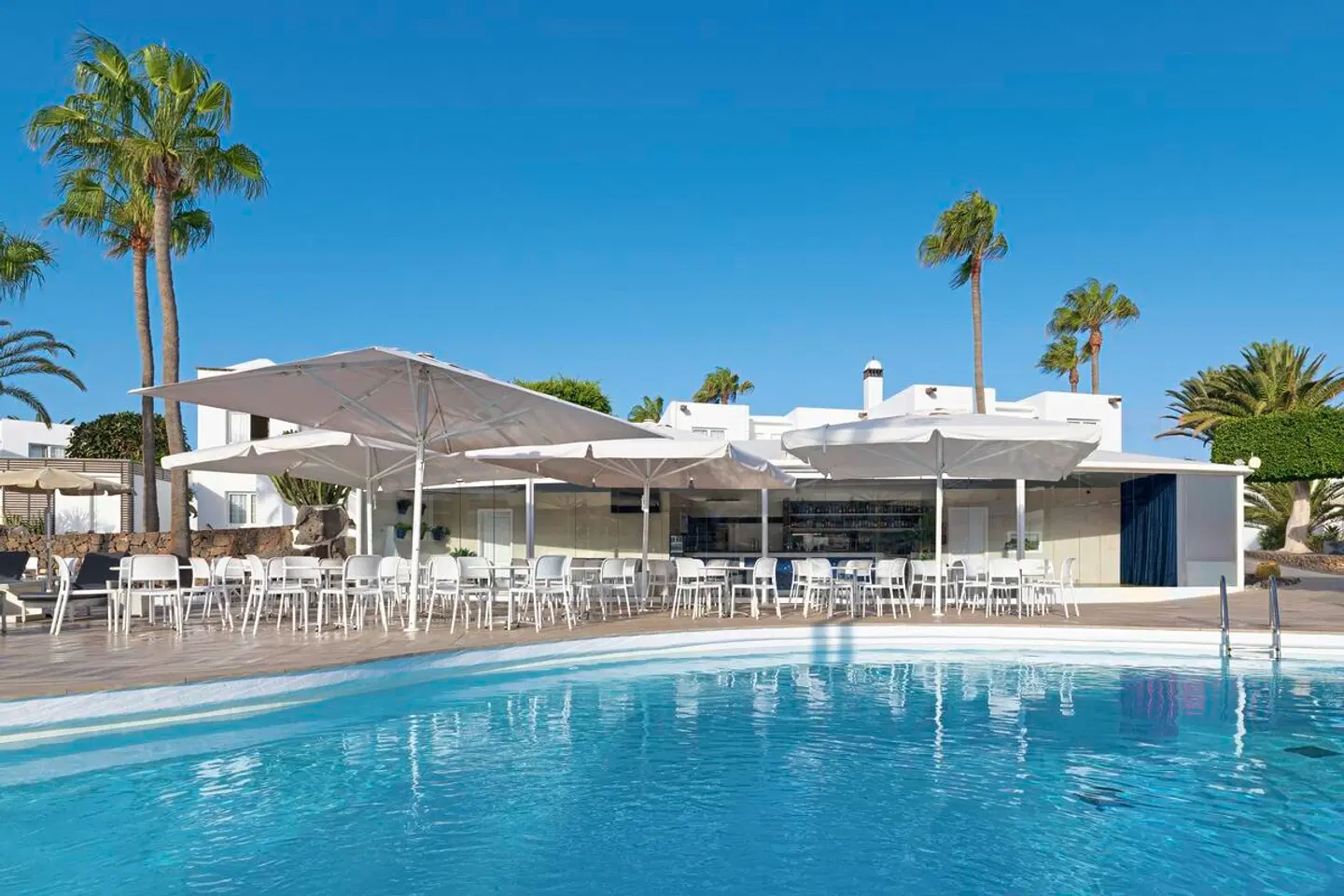 H10 White Suites Boutique EXTERIOR