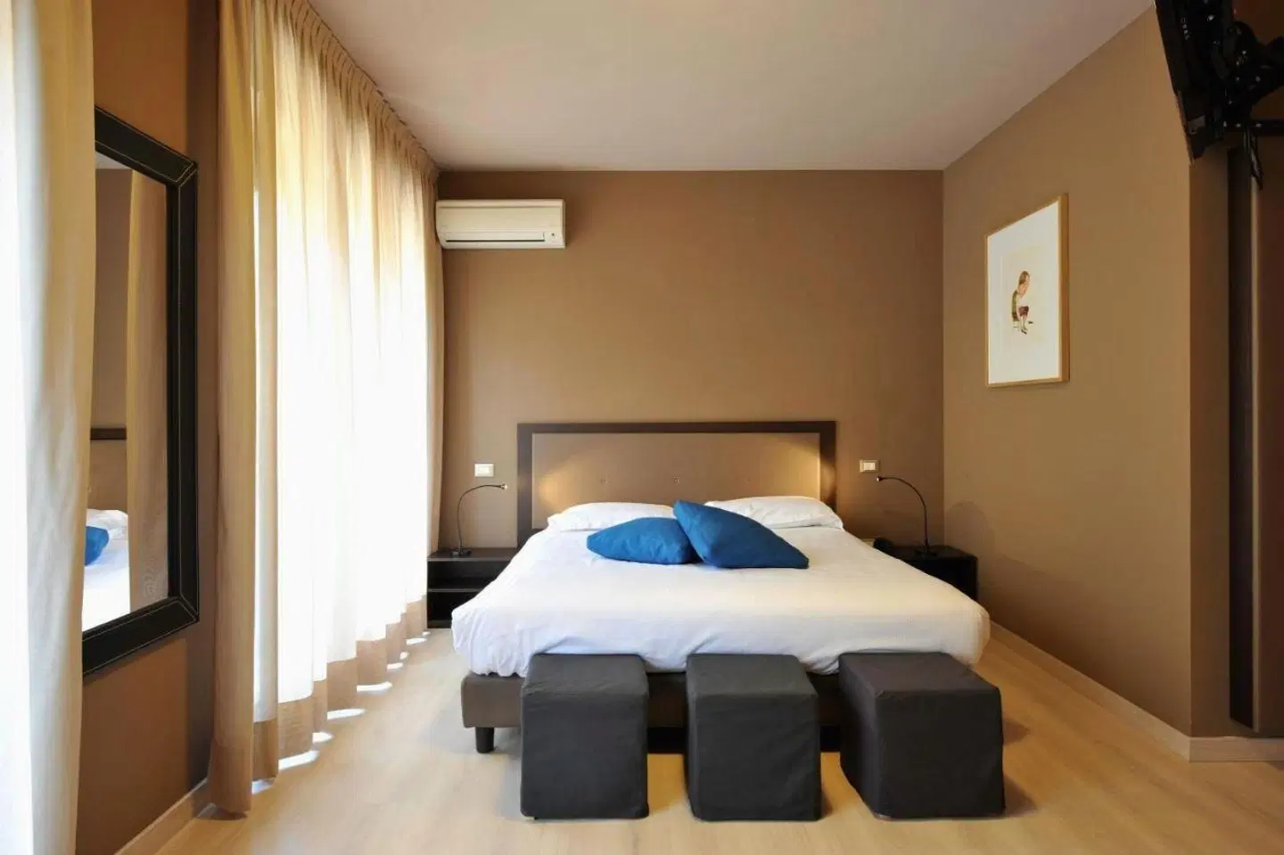 M14 ROOM_EXAMPLE