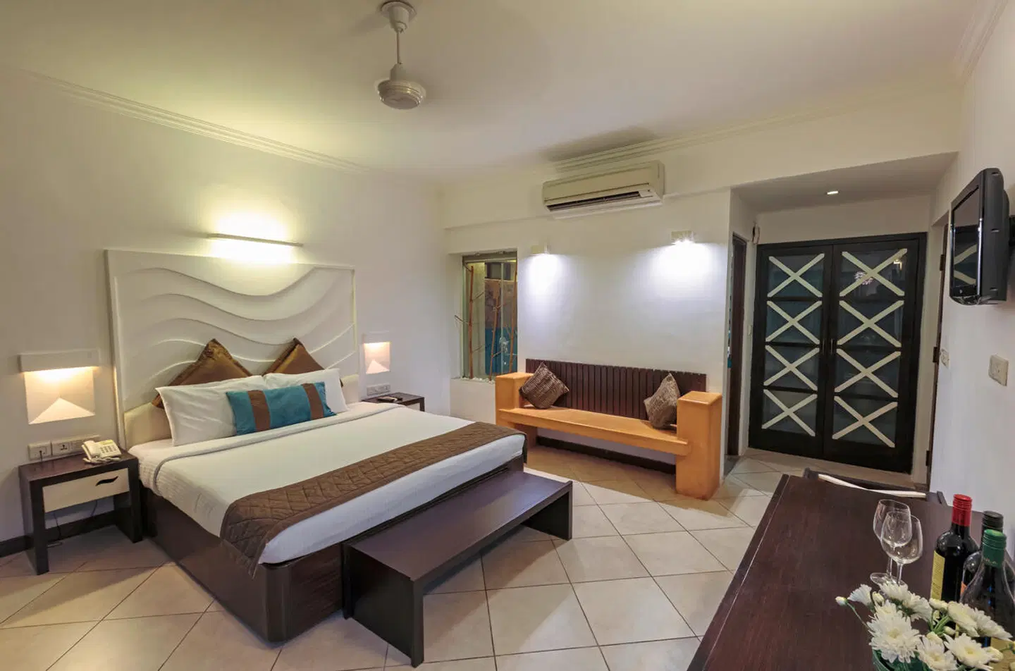 Sonesta Inns ROOM_EXAMPLE