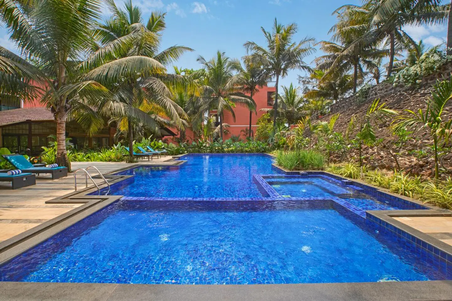 Mandrem Beach Resort OUTDOOR_POOL