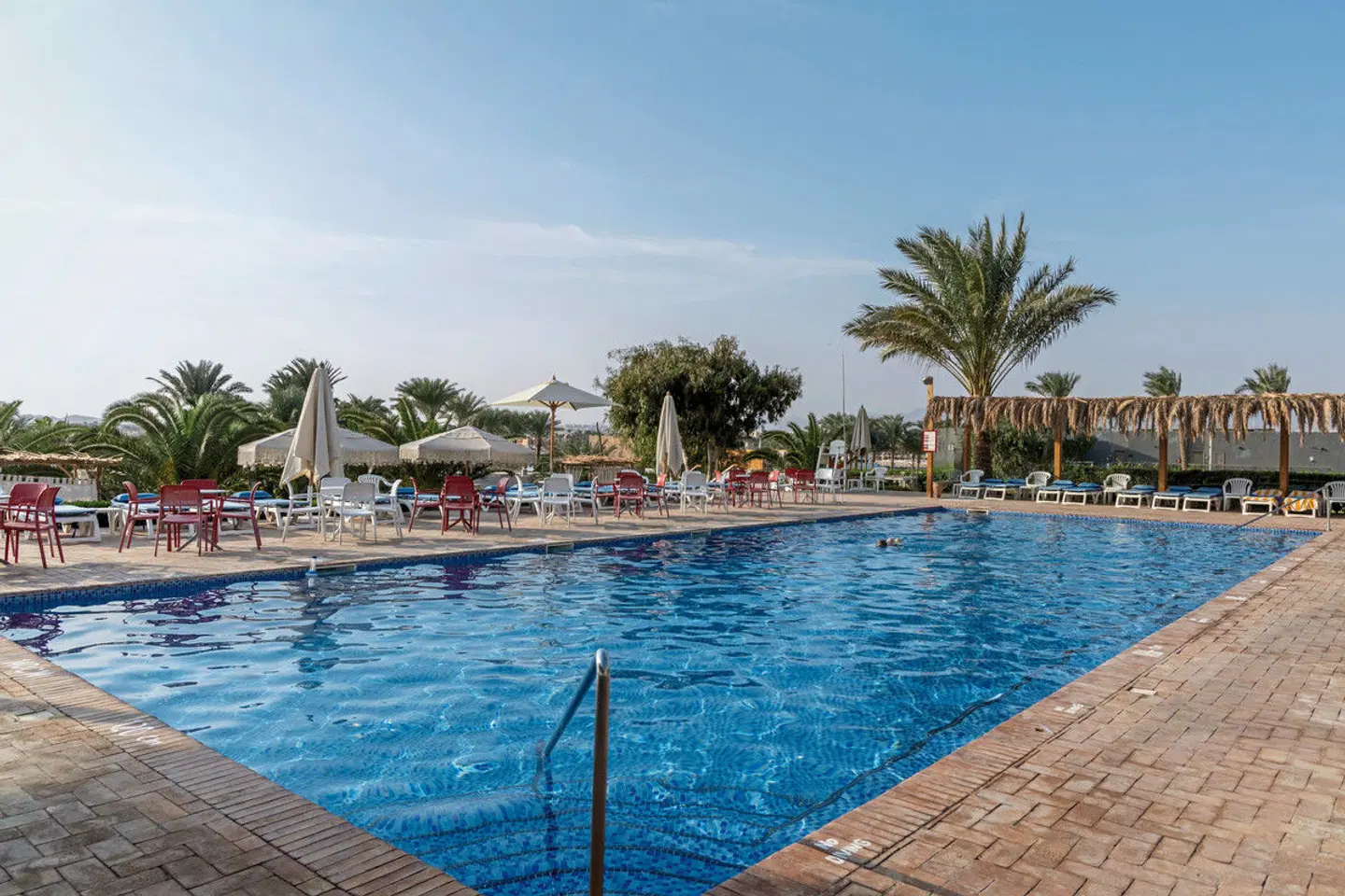 Fort Arabesque - The West Bay OUTDOOR_POOL