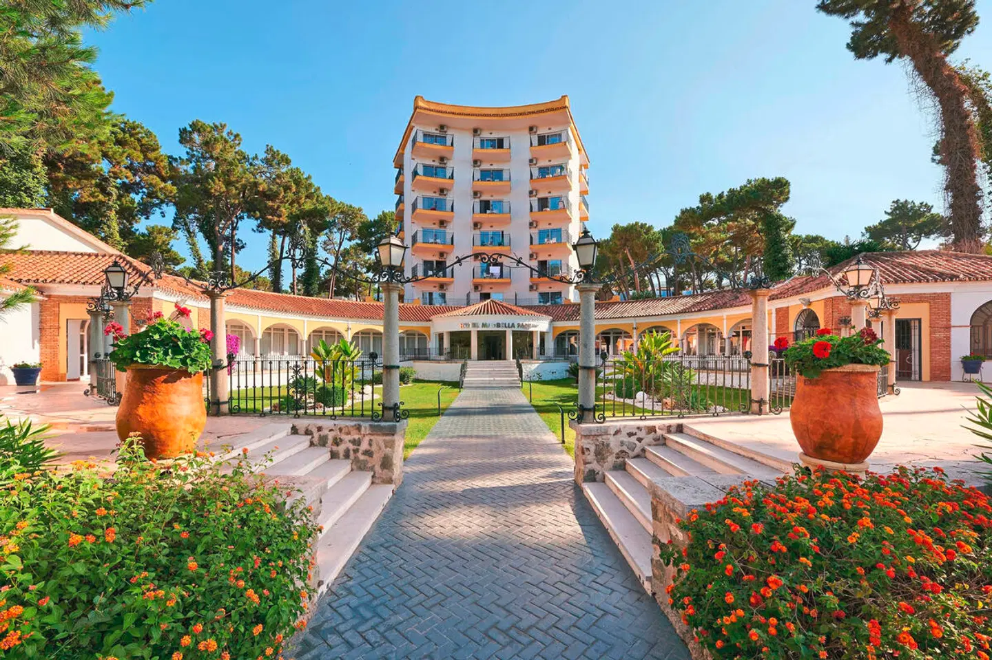 AluaSun Marbella Park Garten