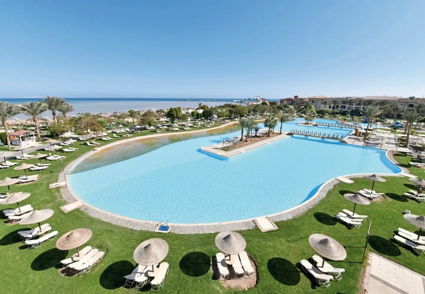JAZ Aquamarine OUTDOOR_POOL