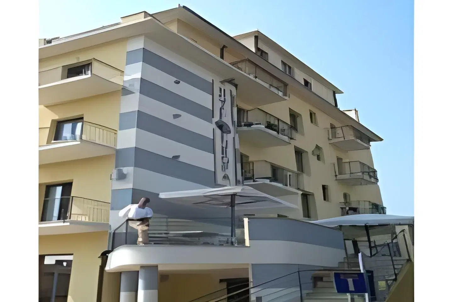 Hotel Europa EXTERIOR