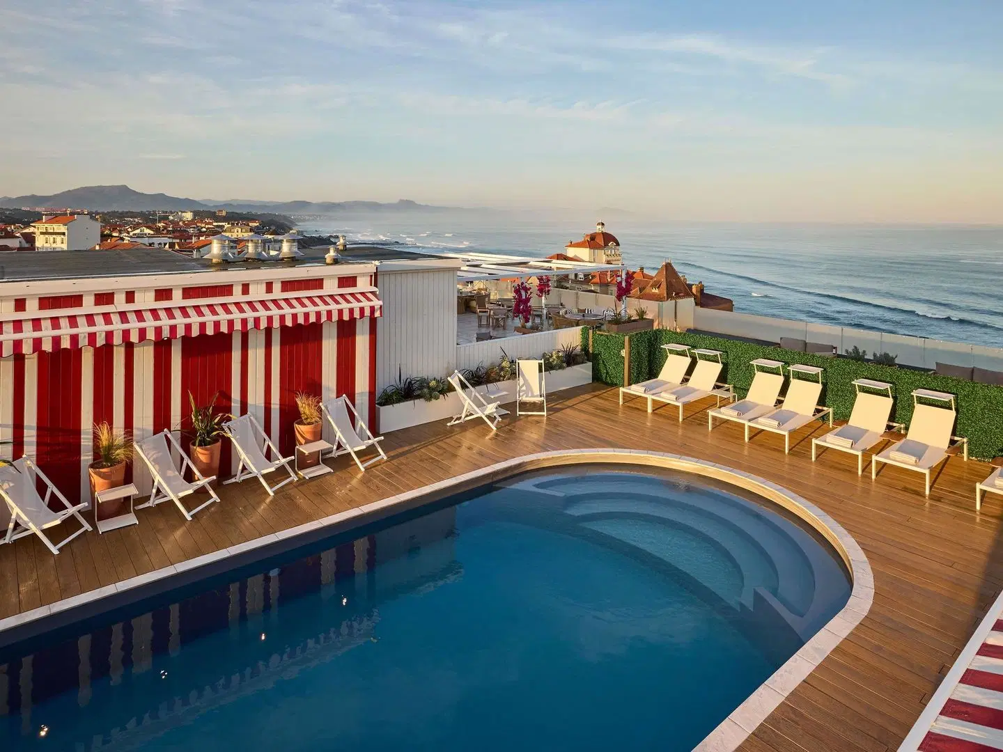 Le Talaia Hotel & Spa Biarritz - MGallery Collection OUTDOOR_POOL