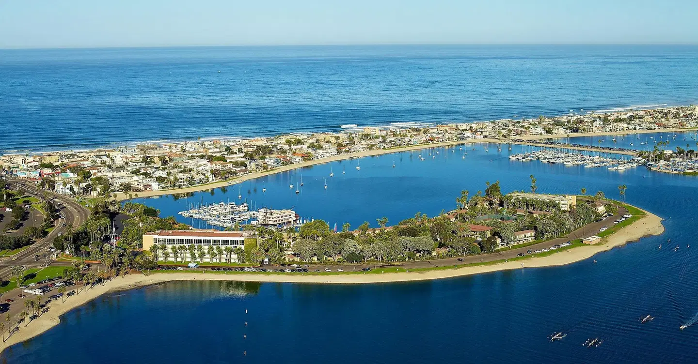Bahia Resort Hotel LANDSCAPE