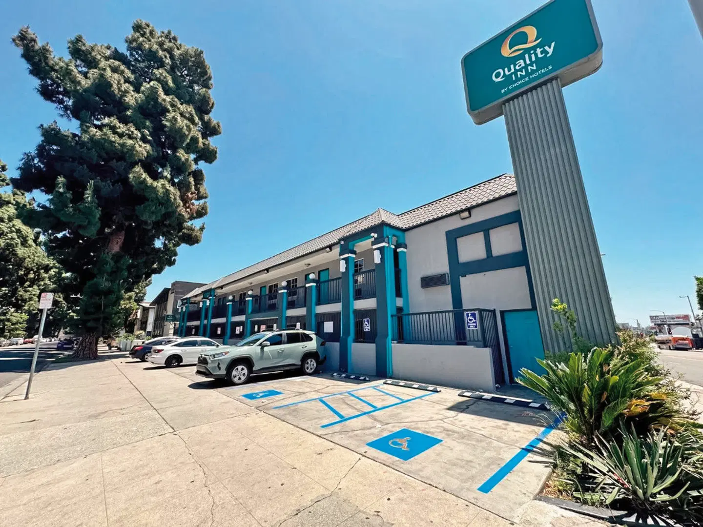 Quality Inn Near Hollywood Walk of Fame EXTERIOR