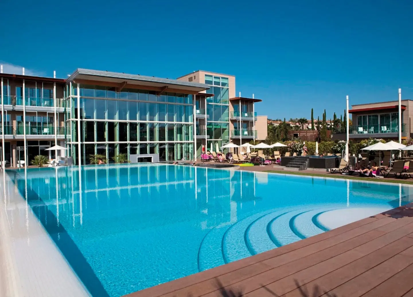 Aqualux Hotel SPA Suite & Terme Bardolino OUTDOOR_POOL