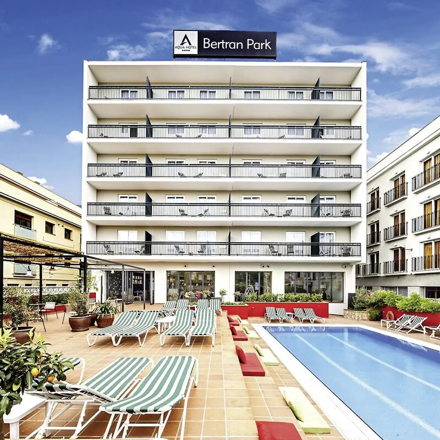 AQUA Hotel Bertran Park Terrasse