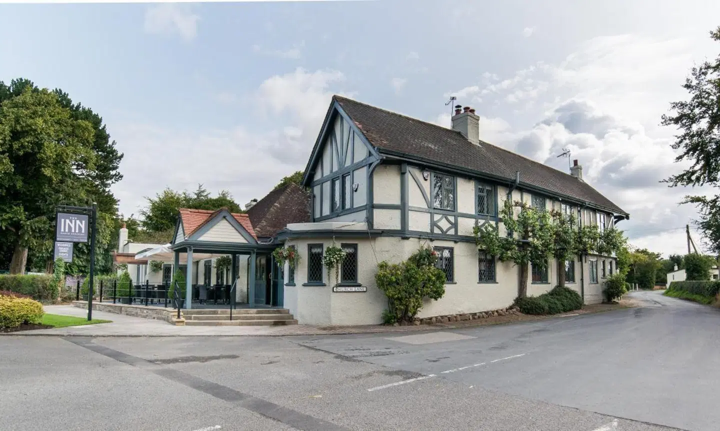 The Inn at South Stainley EXTERIOR