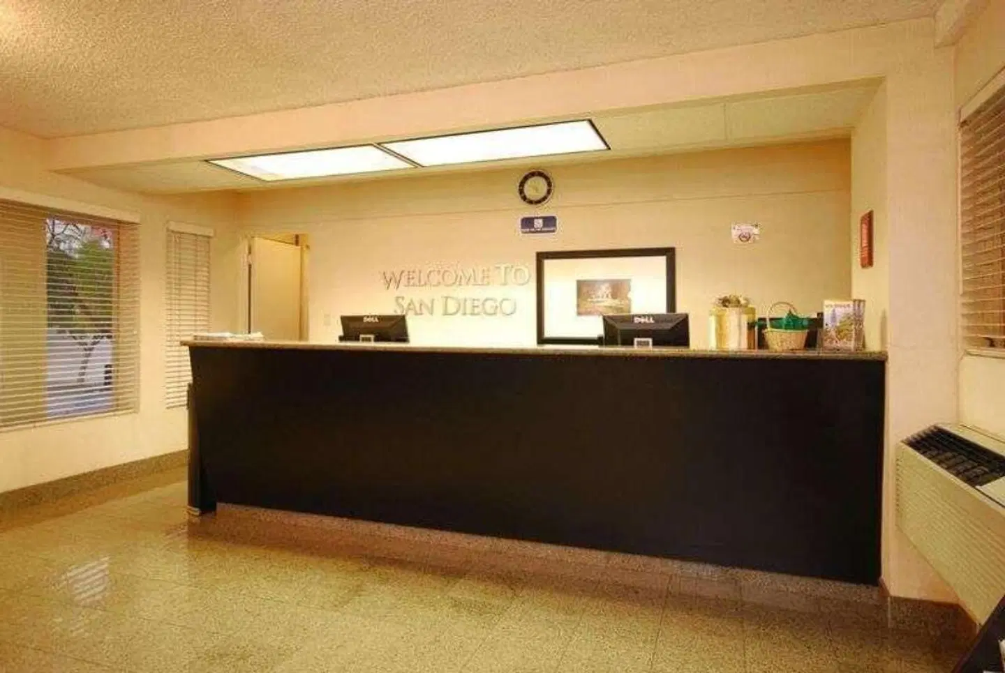 Baymont by Wyndham San Diego Downtown LOUNGE_LOBBY