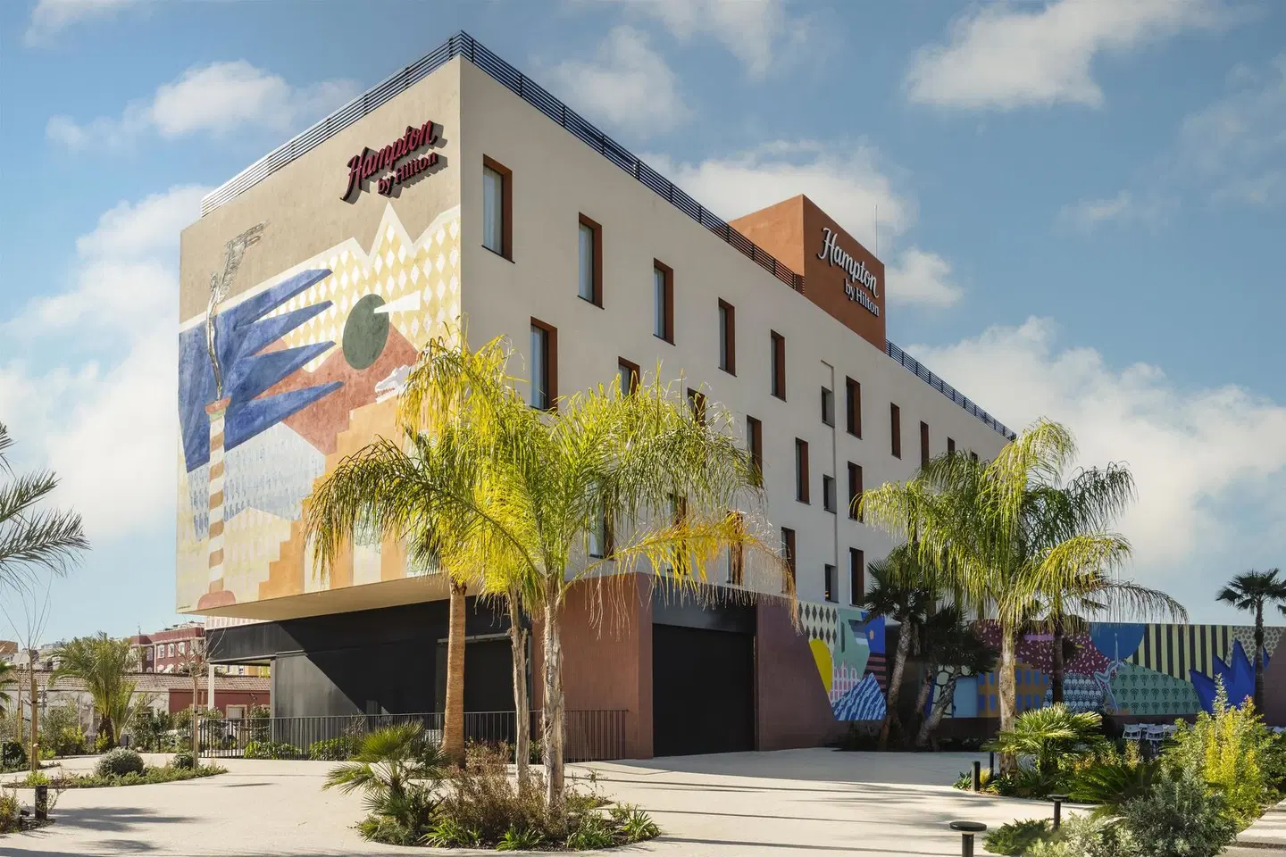 Hampton by Hilton Alicante Airport EXTERIOR