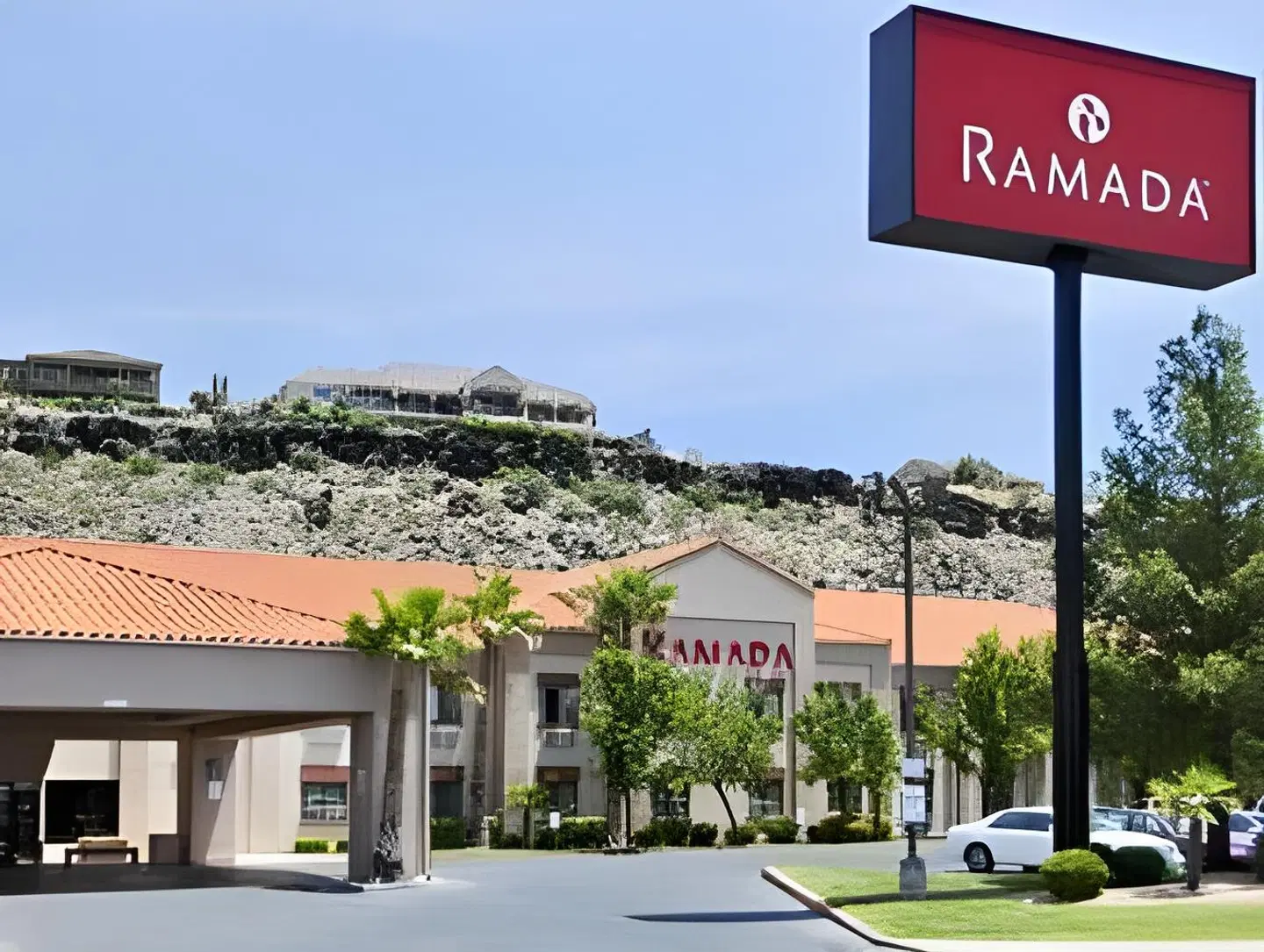 Ramada by Wyndham St George EXTERIOR