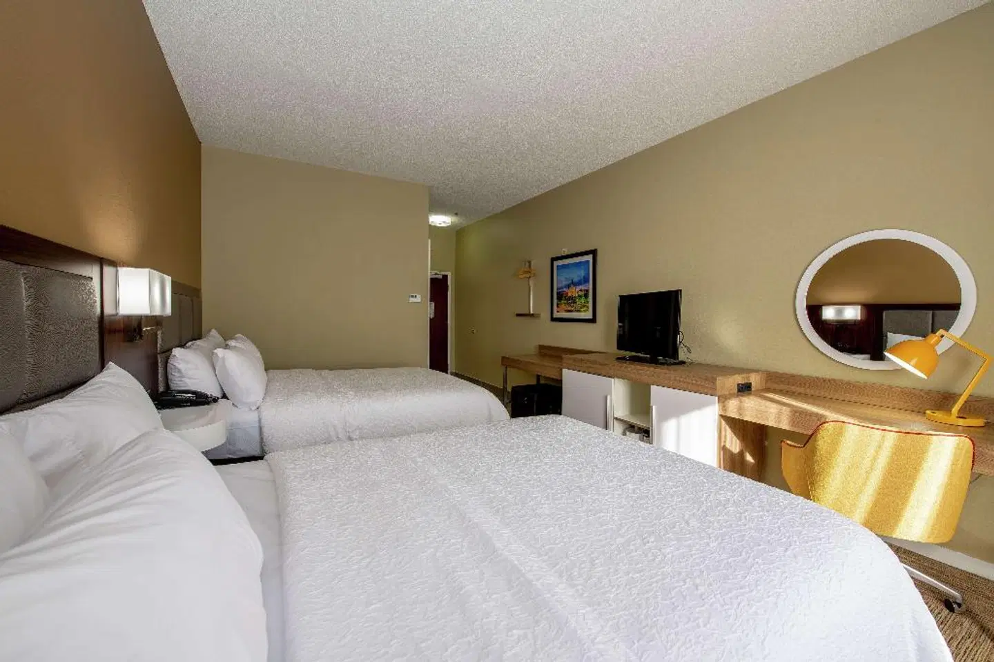 Hampton Inn & Suites Lafayette ROOM_EXAMPLE
