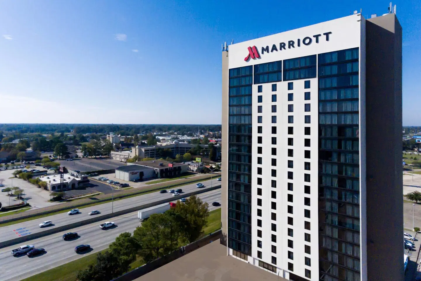 Baton Rouge Marriott EXTERIOR