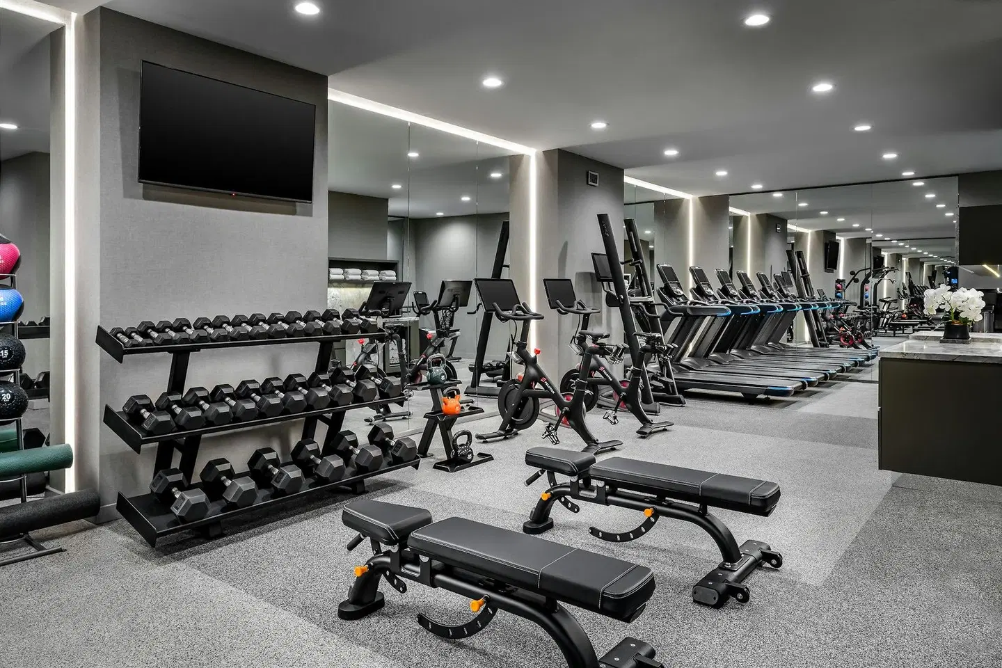 The Hazelton Hotel SPORTS_AND_LEISURE