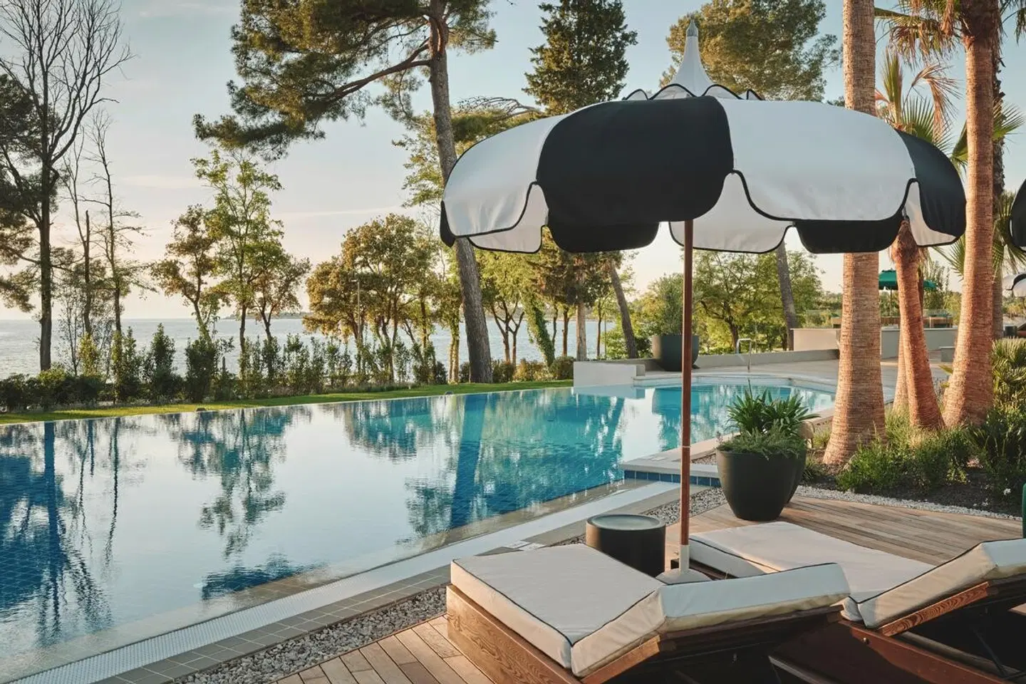 Pical Suites Valamar Collection OUTDOOR_POOL