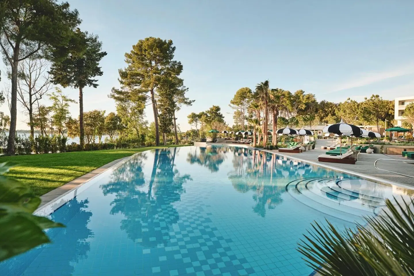 Pical Suites Valamar Collection OUTDOOR_POOL