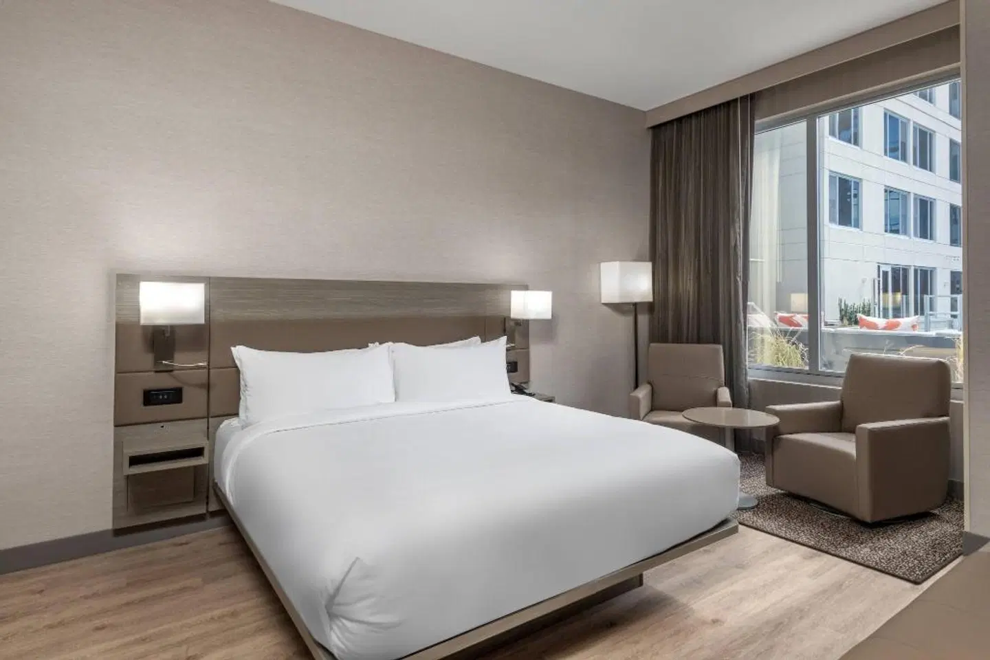 AC Hotel by Marriott Atlanta Midtown ROOM_EXAMPLE
