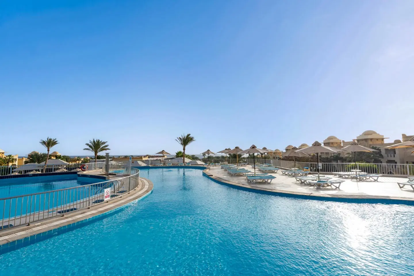 Serenity Alpha Beach OUTDOOR_POOL