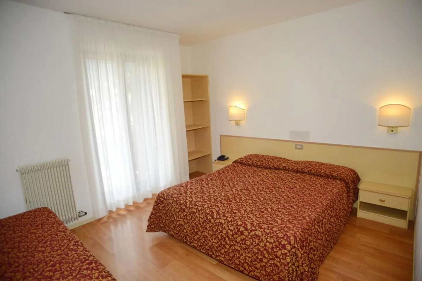 Hotel Canada ROOM_EXAMPLE