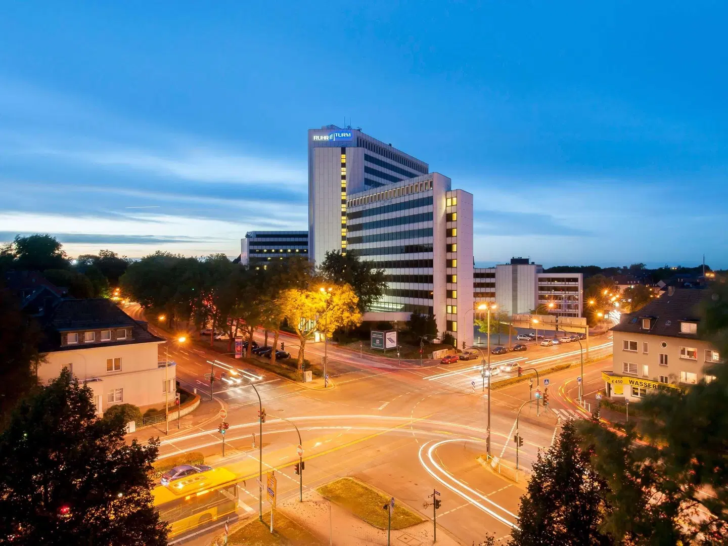 Webers · Das Hotel im Ruhrturm EXTERIOR