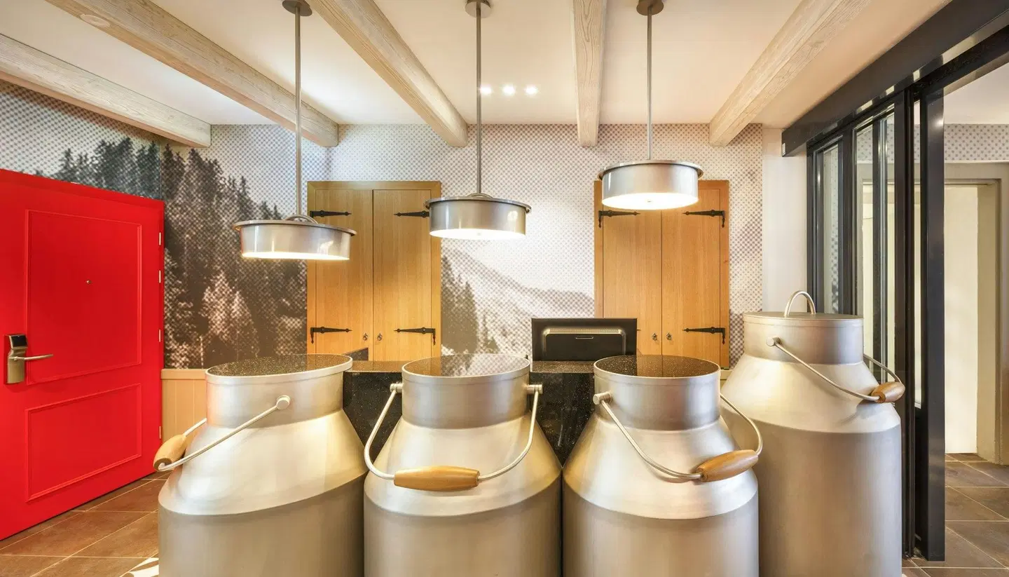 Hotel Swiss Night by Fassbind LOUNGE_LOBBY