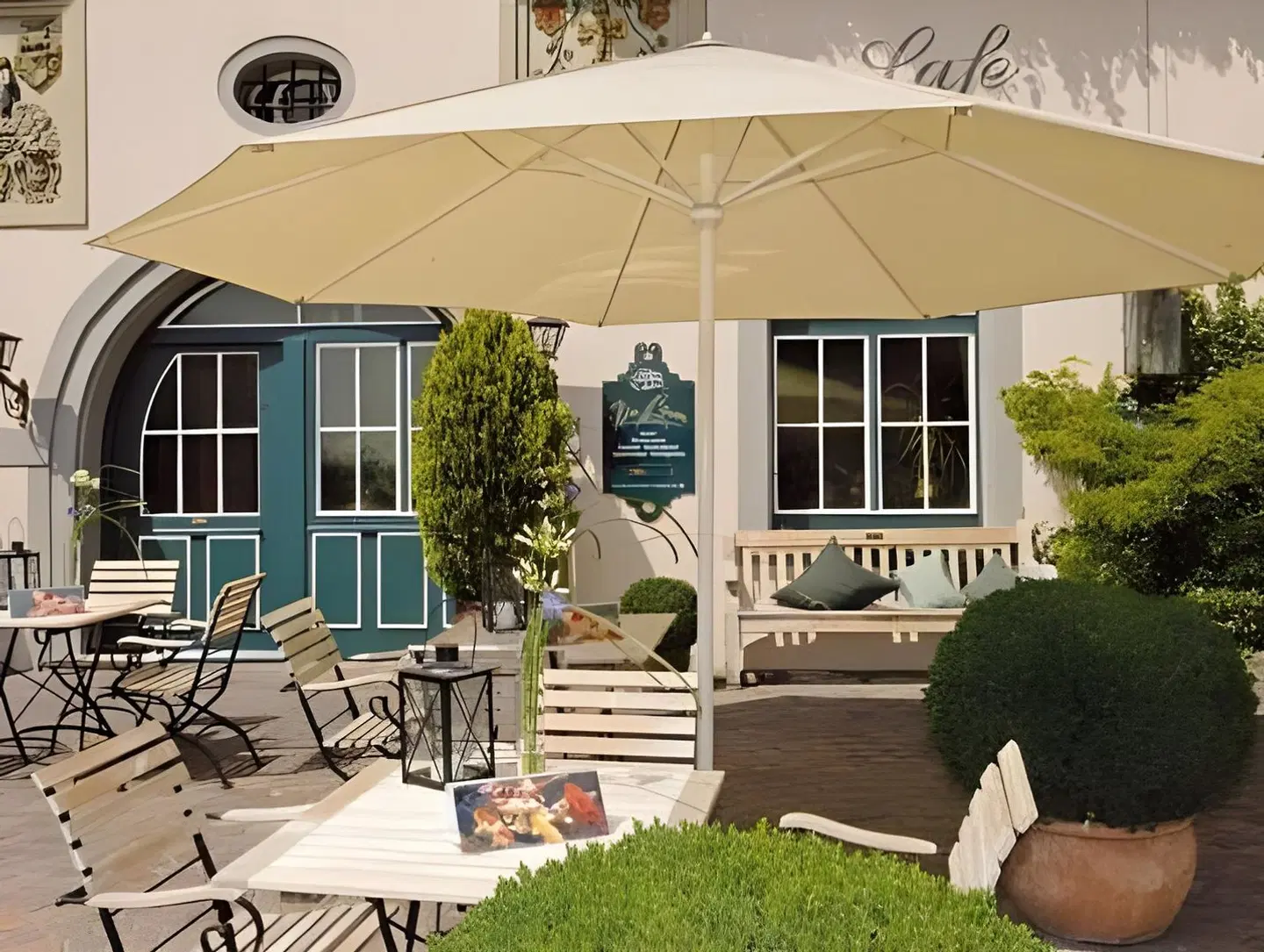 Der Löwen Terrasse